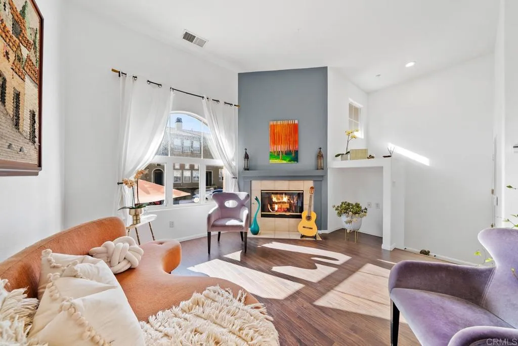 Photo #3: PTP2502001 Listing 