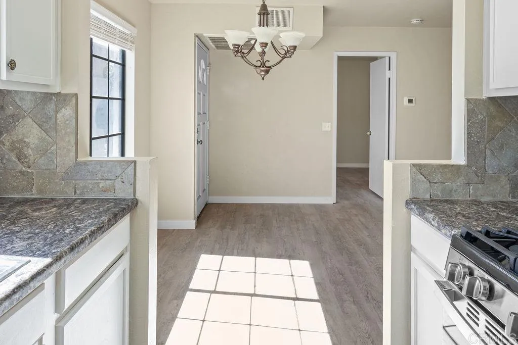 Photo #6: PTP2502019 Listing 