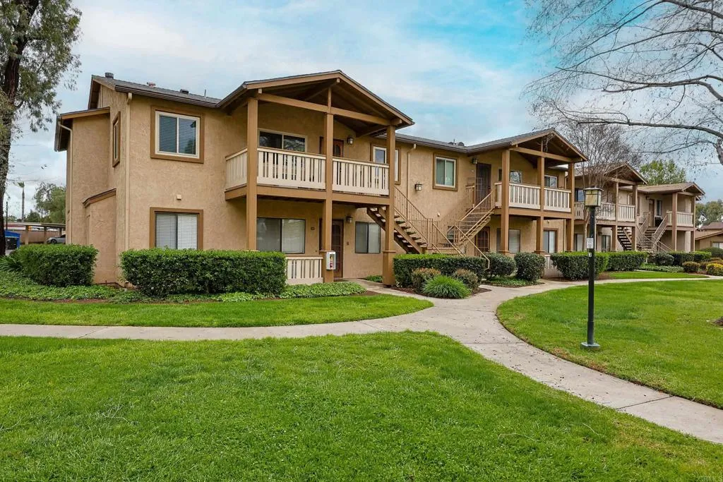 https://cdn.realtyfeed.com/cdn/127/306393195/ce657b503b6a468f80053c7220c00619.webp