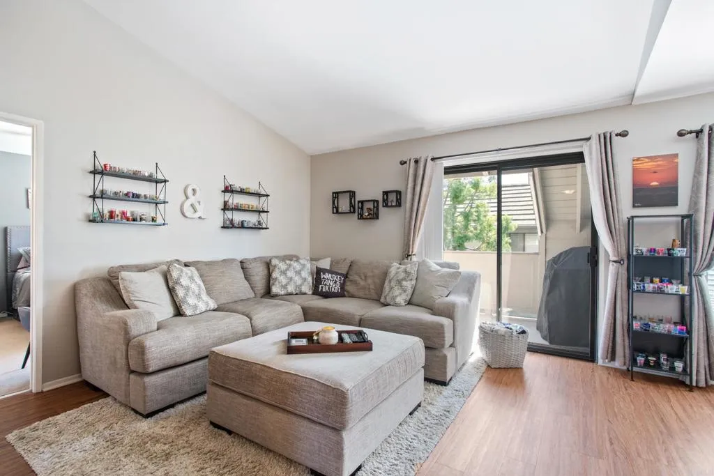 https://cdn.realtyfeed.com/cdn/127/306393435/23de04acf53c5ae0fa8a5ca683fc97f5.webp
