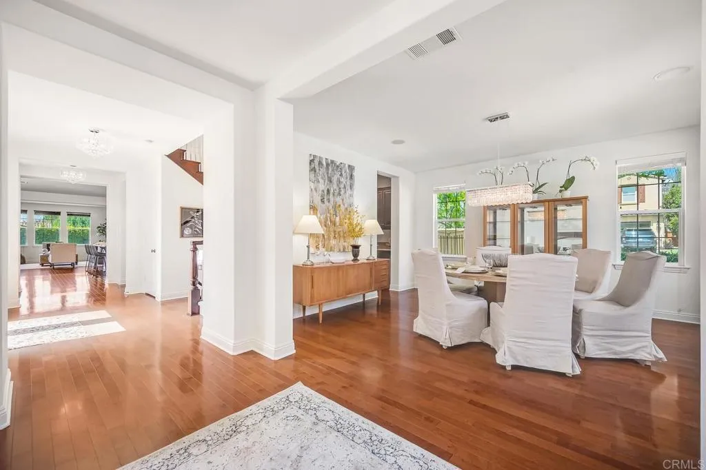 https://cdn.realtyfeed.com/cdn/127/306393533/ce6a8c218580ba2c813774b187920e4a.webp