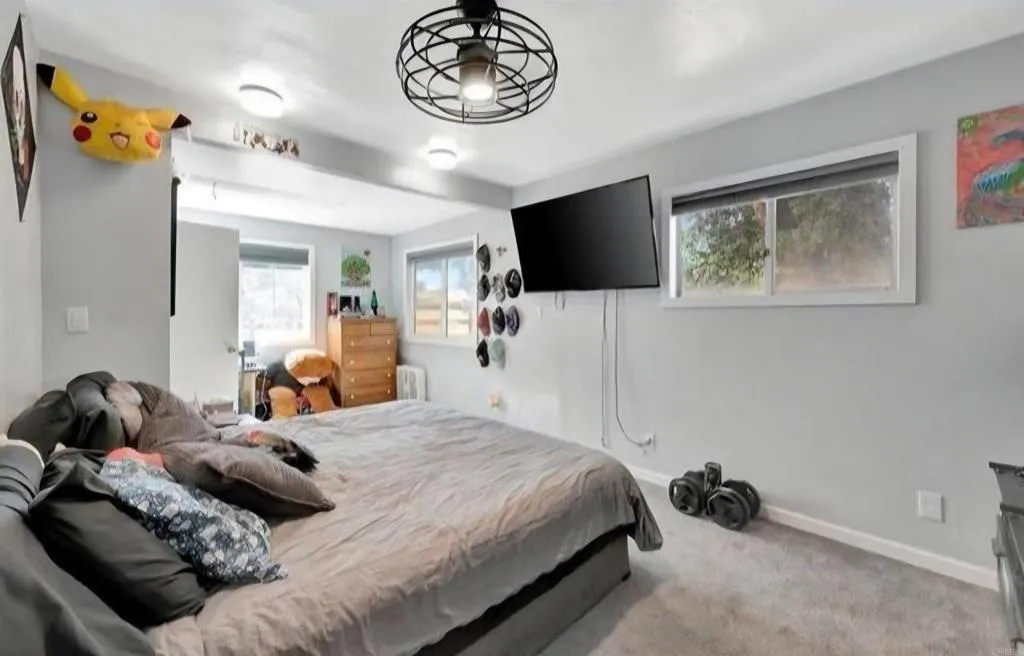 https://cdn.realtyfeed.com/cdn/127/306393656/0ba75c5f1f19e915e35df1885698c04c.webp