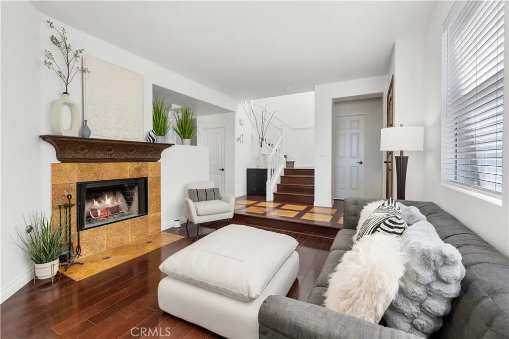 https://cdn.realtyfeed.com/cdn/127/306393709/9fe5814d615fd27bd083a602fee3b6ec.webp
