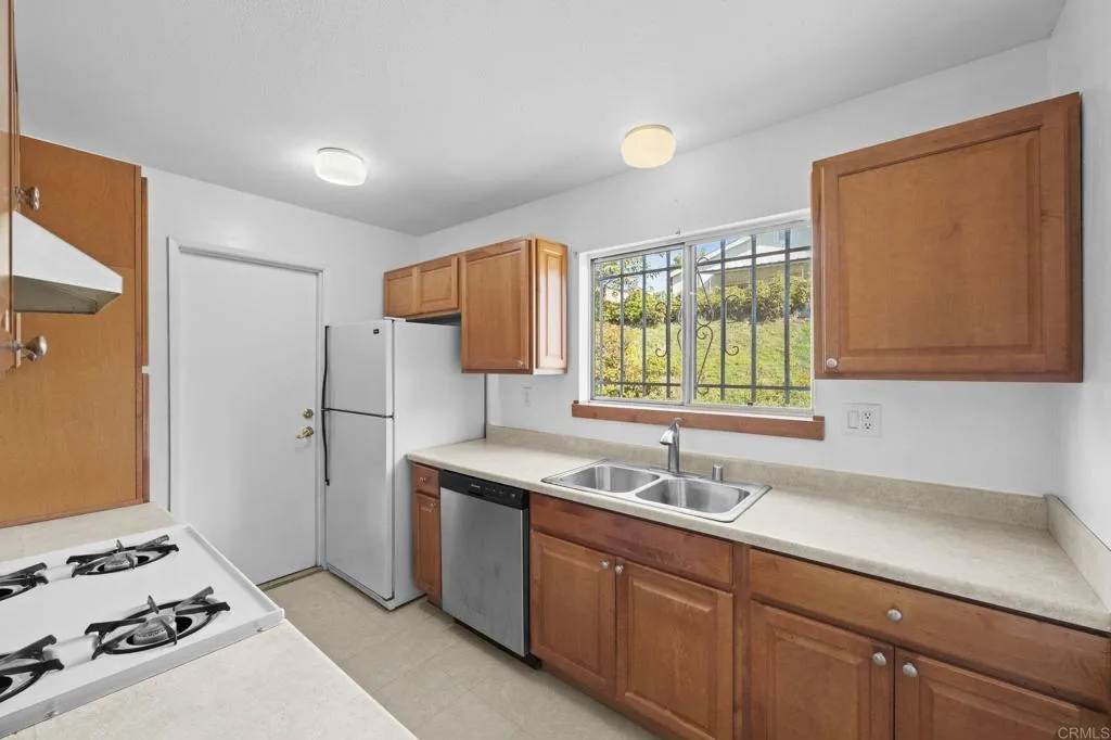 https://cdn.realtyfeed.com/cdn/127/306393835/65d28241c36ead62ef8b7d09511310e1.webp