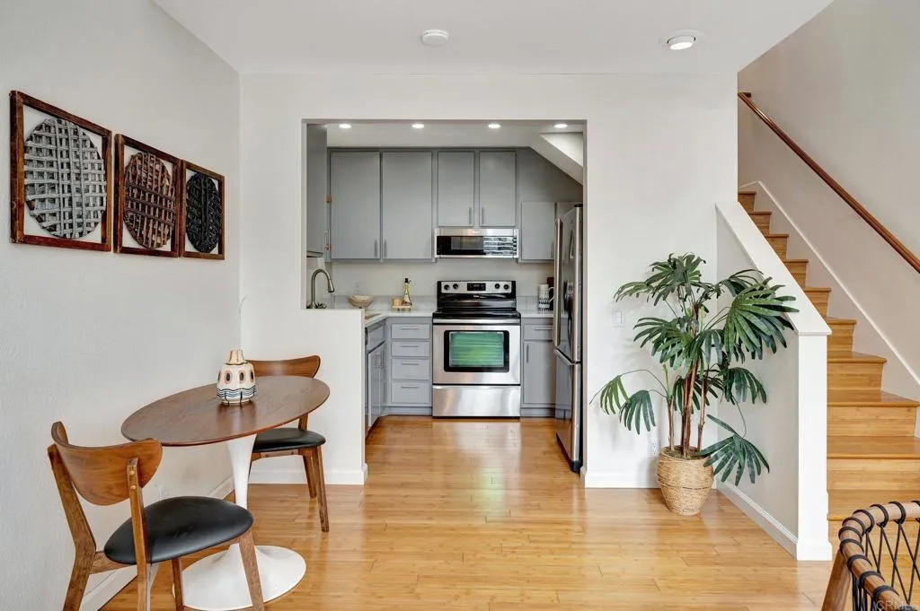 Photo #4: NDP2502700 Listing 