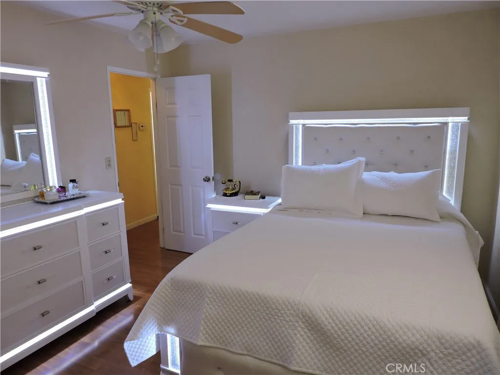 https://cdn.realtyfeed.com/cdn/127/306393956/163f2f15f9a450c472d7ab5cd0f48d91.webp
