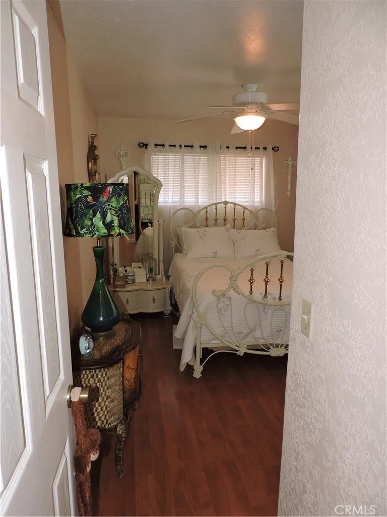 https://cdn.realtyfeed.com/cdn/127/306393956/2aaf83748aa790ba1927ad88ddd4571d.webp
