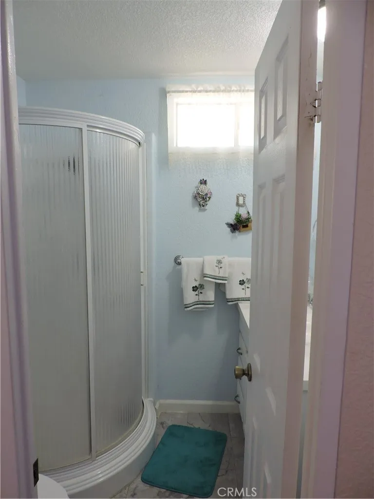 https://cdn.realtyfeed.com/cdn/127/306393956/77653732f5e50f558799e239e06987dd.webp