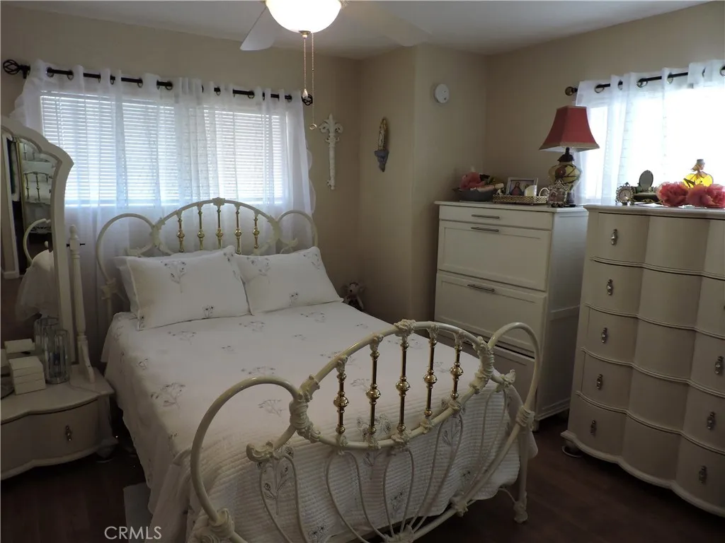 https://cdn.realtyfeed.com/cdn/127/306393956/9cdc7c926f07e557b2a4d17270d7830c.webp