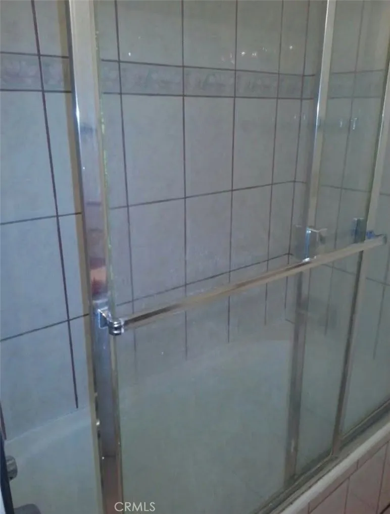 2500 Illinois Avenue, South Gate, Ca 90280 - Photo 3 of 9, South Gate, CA