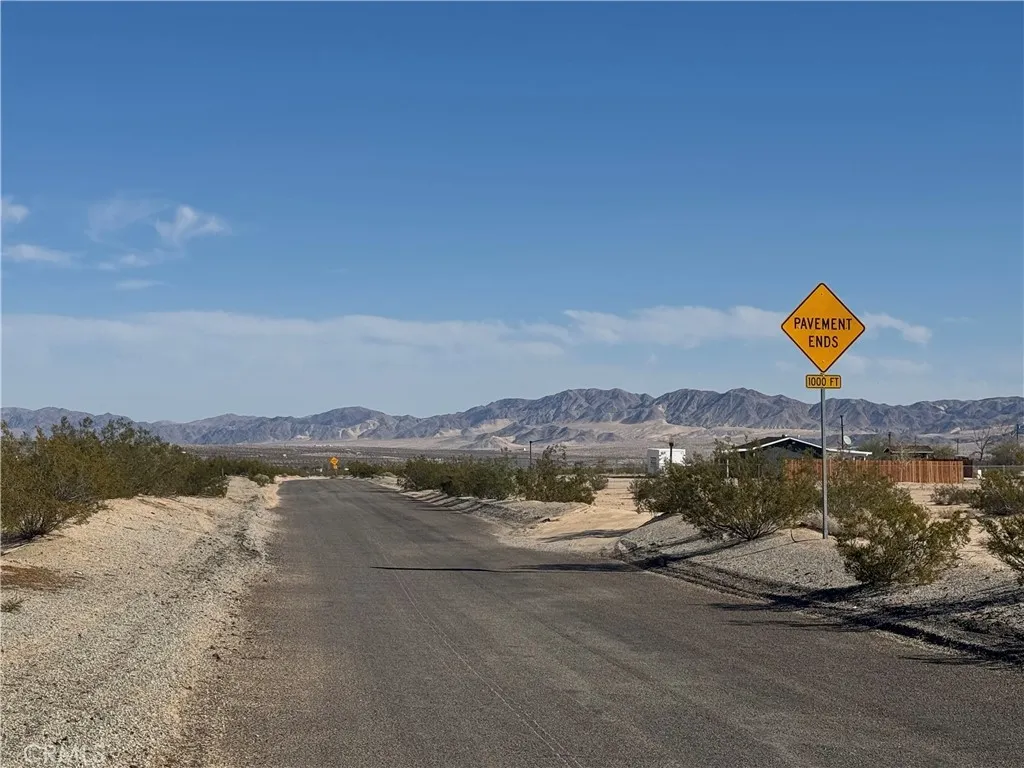 3492 Meldora, 29 Palms, CA, 92277