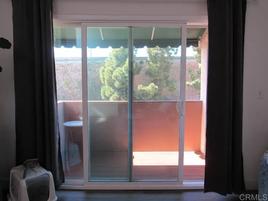 Photo #4: PTP2502083 Listing 