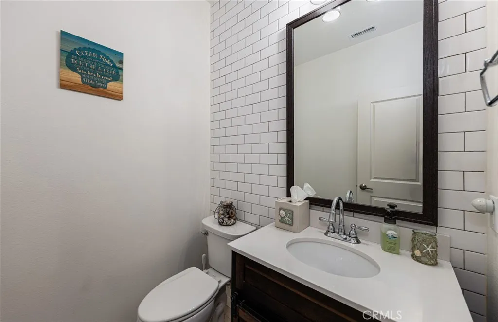 https://cdn.realtyfeed.com/cdn/127/306394818/7699f02d1f8699cb451e23dc0cc164c6.webp