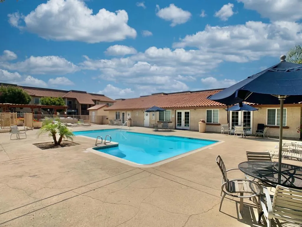 https://cdn.realtyfeed.com/cdn/127/306395062/1fb032a17bc3b8d8b13b8f878253417c.webp