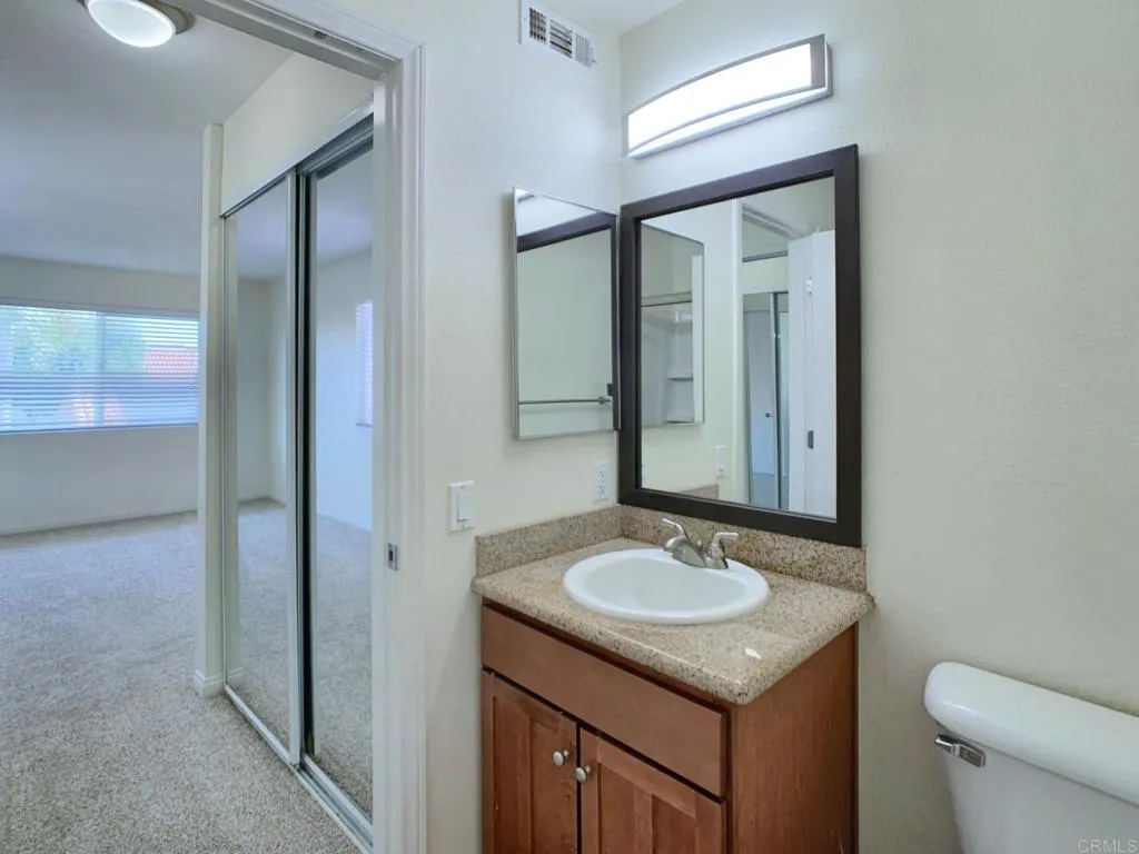 https://cdn.realtyfeed.com/cdn/127/306395062/5c43b95dc89cc087e46aa3795b5a42c3.webp