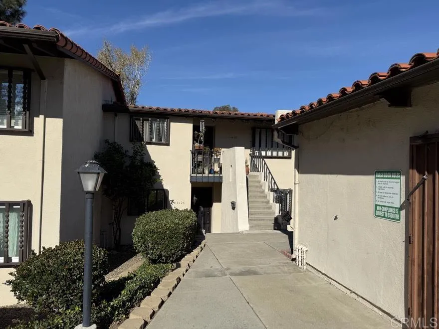 Photo #2: PTP2502103 Listing 