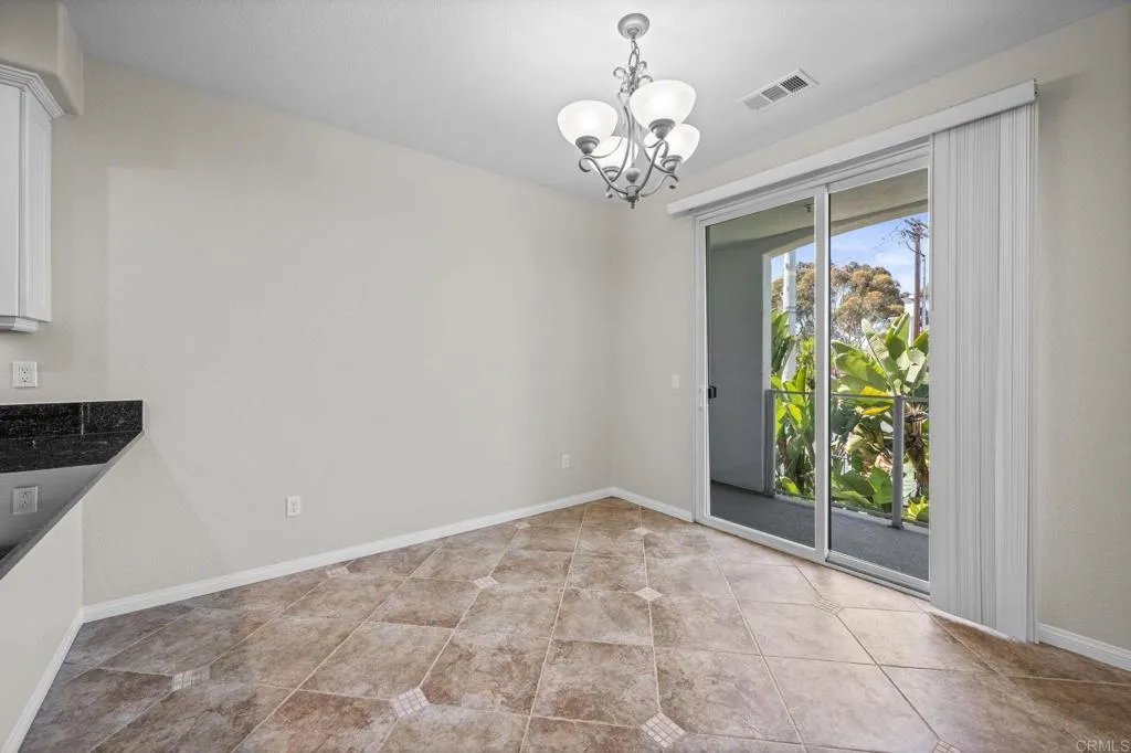 https://cdn.realtyfeed.com/cdn/127/306395132/a7d3b5be04a72389a3e607e9a45064d2.webp
