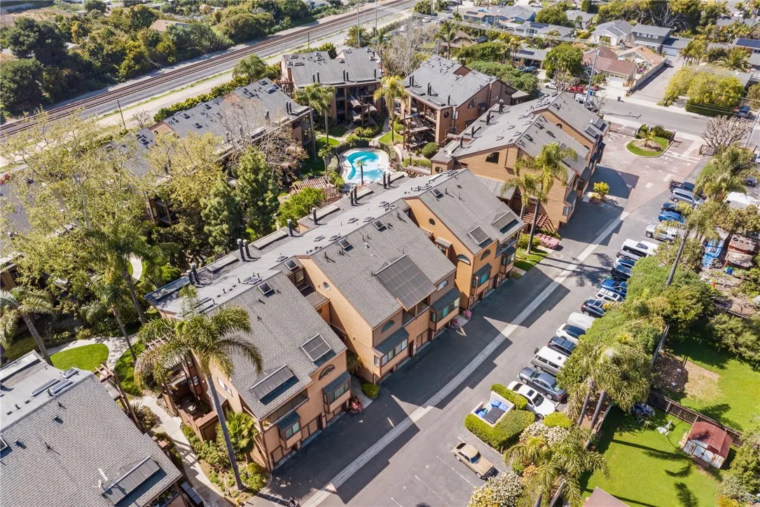 Photo #5: SW25060479 Listing 