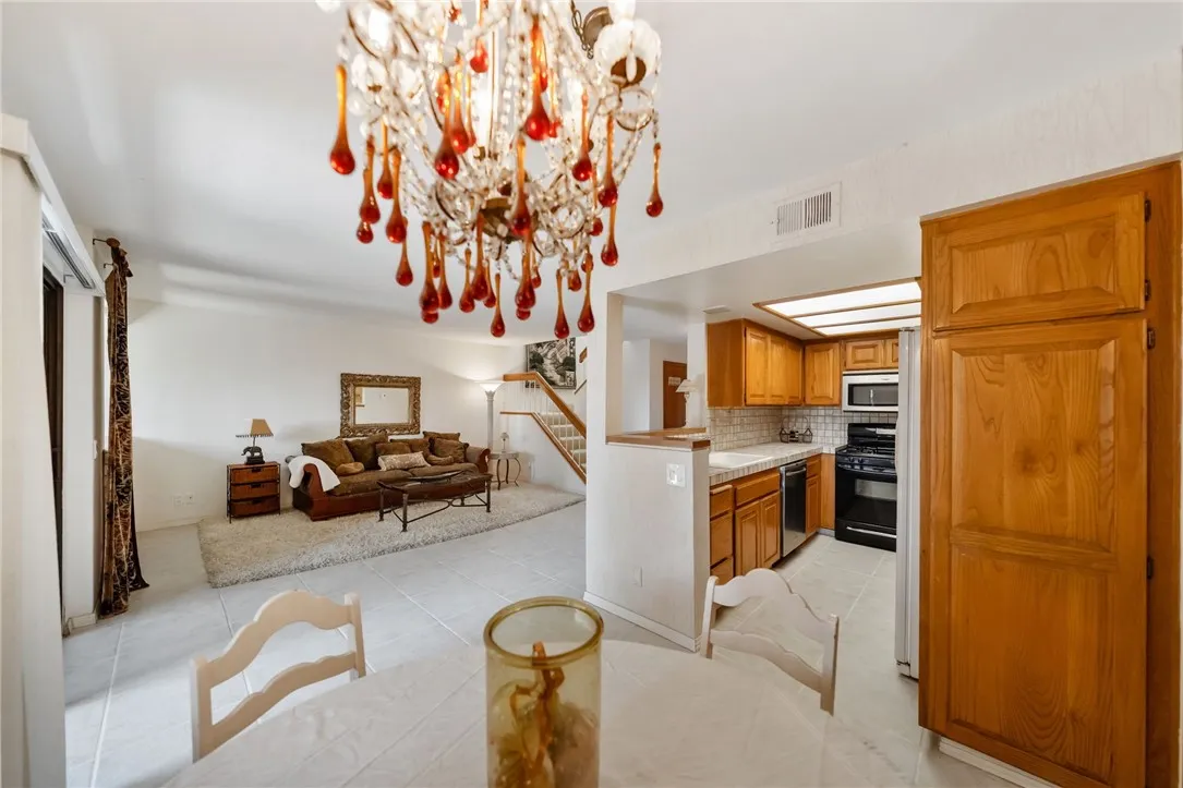 Photo #13: SW25060479 Listing: Photo #13