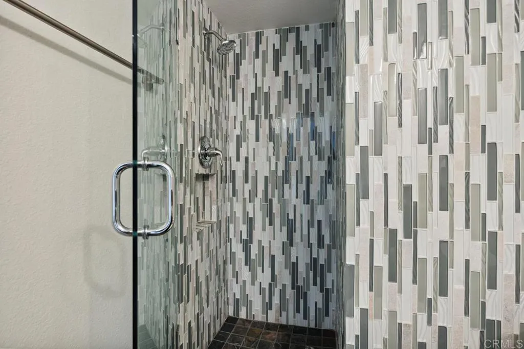 Photo #18: PTP2502122 Listing: Photo #18