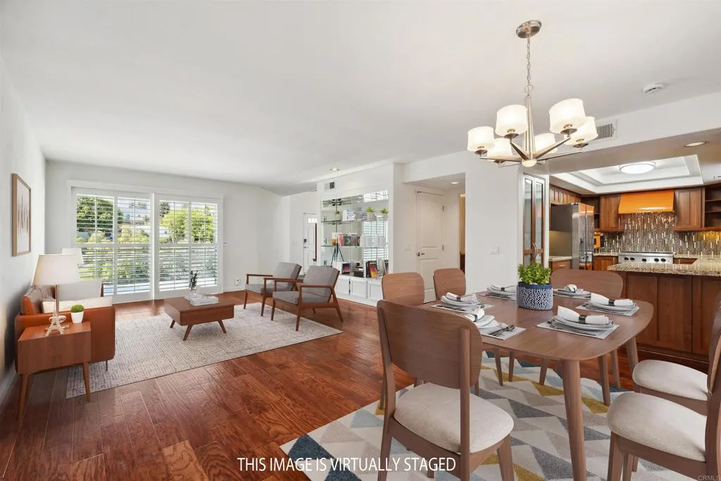 Photo #5: PTP2502123 Listing 