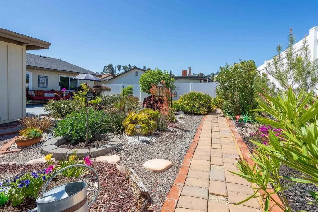 https://cdn.realtyfeed.com/cdn/127/306396149/db706585aac5b70d2c53bcdbb664abeb.webp