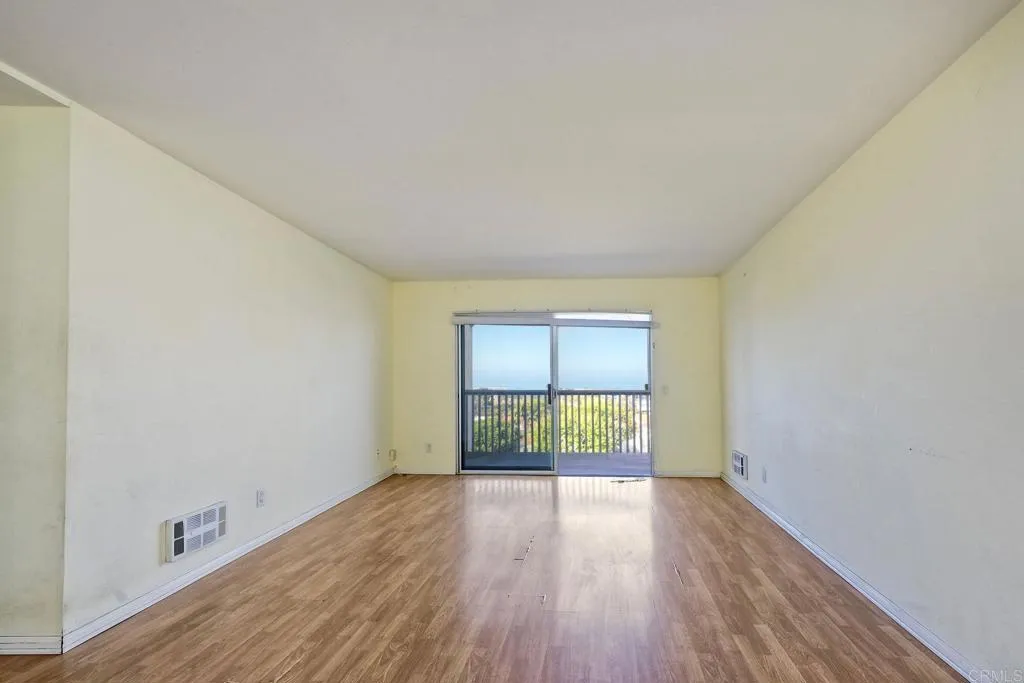 https://cdn.realtyfeed.com/cdn/127/306396151/aa47bef5a75c3939bd4f36e95b568ff9.webp