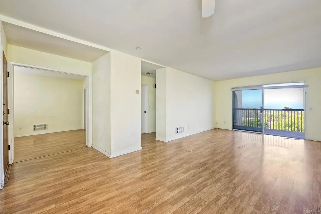 https://cdn.realtyfeed.com/cdn/127/306396151/dec9c003cdb09aa91ce7ecb9f724b665.webp