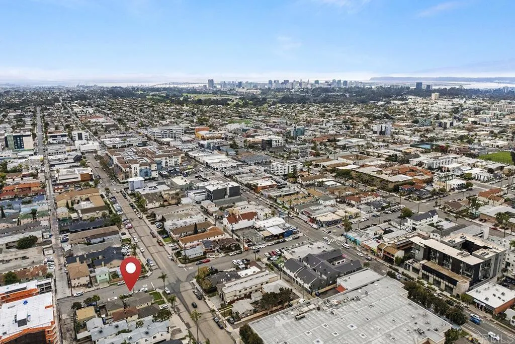https://cdn.realtyfeed.com/cdn/127/306396294/7a9fd496f79c6dfef2160c268a13b279.webp