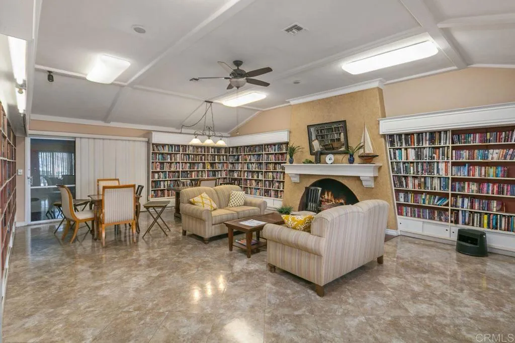 https://cdn.realtyfeed.com/cdn/127/306396765/c5ab7dc2d6b8f638546caf0f6c09fb1d.webp