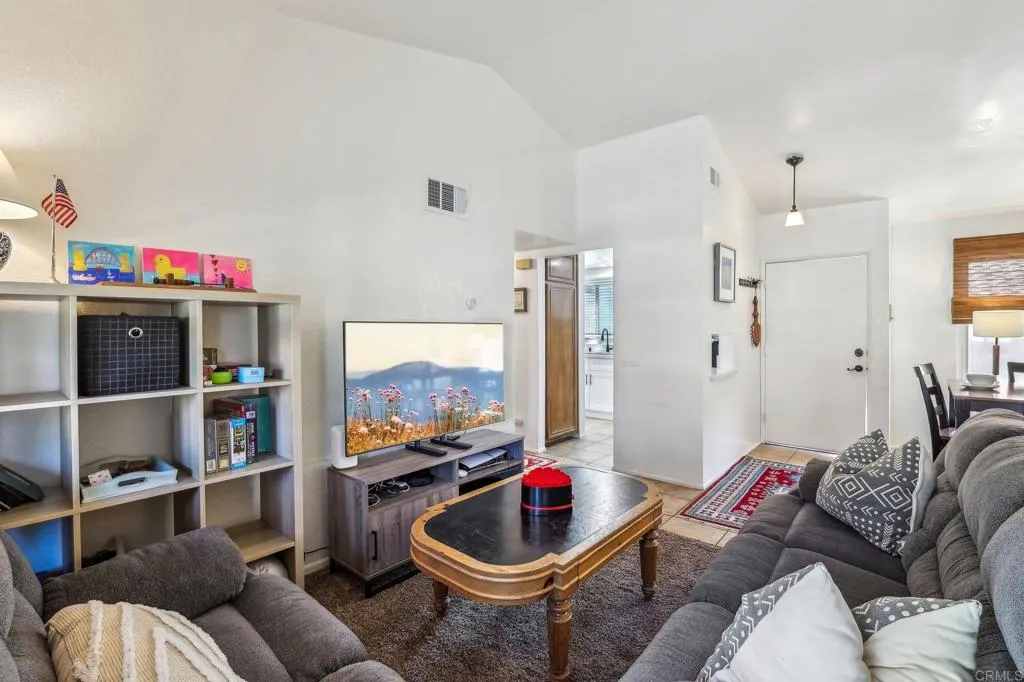 Photo #3: NDP2502856 Listing 
