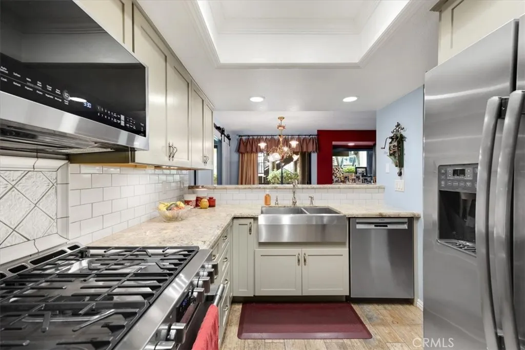 https://cdn.realtyfeed.com/cdn/127/306397053/d12d2d5db193b71902862a5bd7ea961a.webp