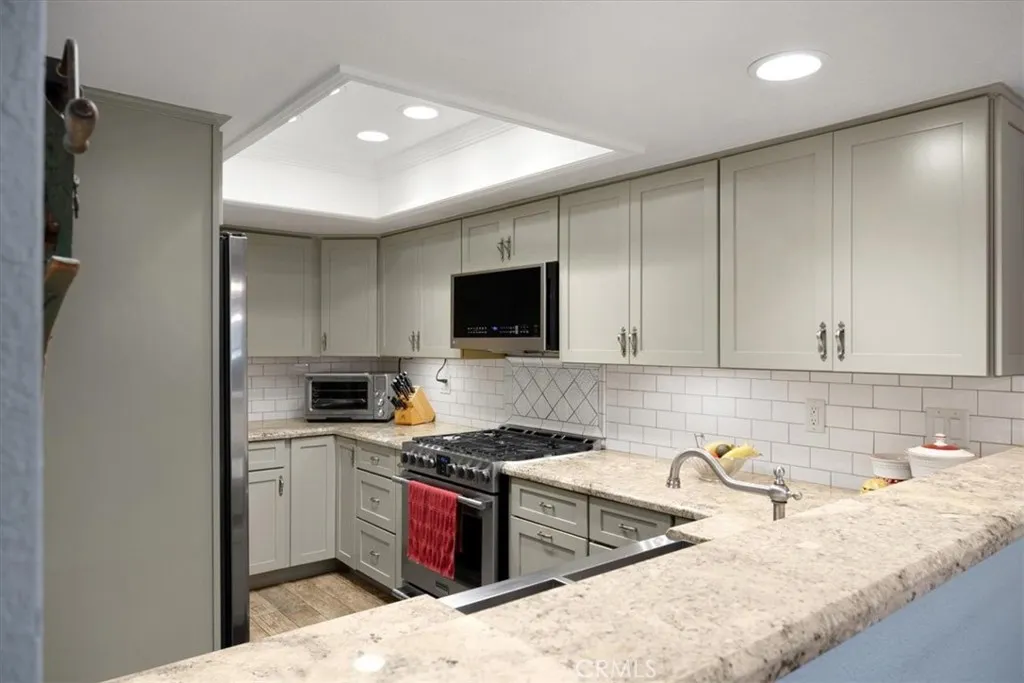 https://cdn.realtyfeed.com/cdn/127/306397053/e8d6cd79f8c3b6b25dfab3cd5afa8e55.webp