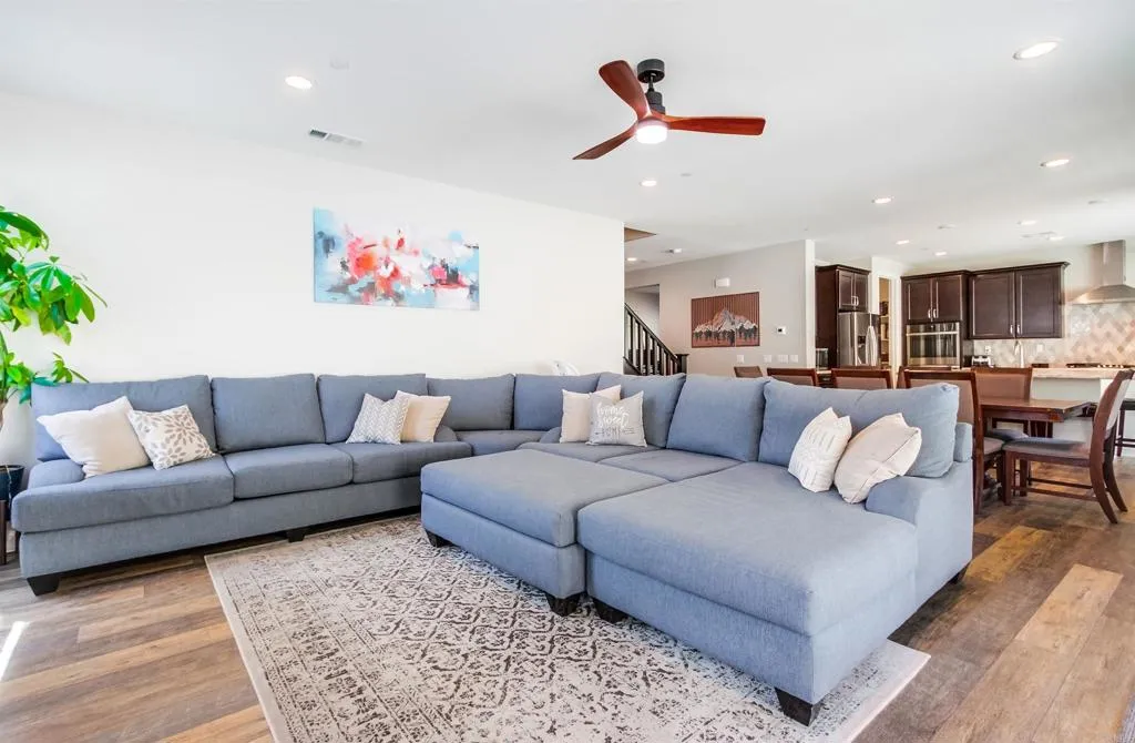 https://cdn.realtyfeed.com/cdn/127/306397143/50ce12e304951452d79532b9831731c1.webp