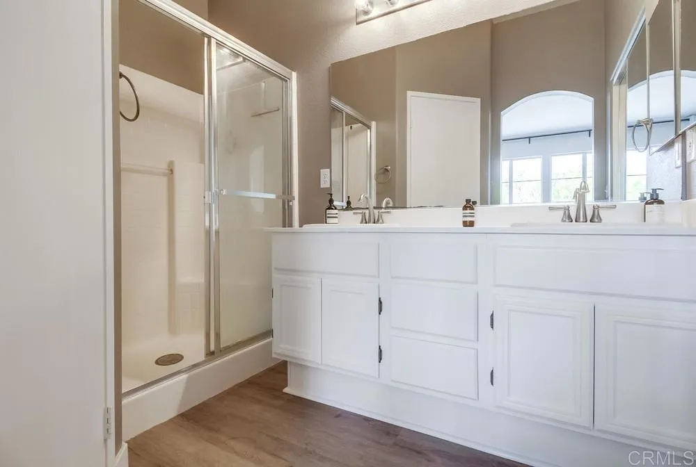 https://cdn.realtyfeed.com/cdn/127/306397291/0eb62ebb536f4d1360e0d915a9cc7127.webp