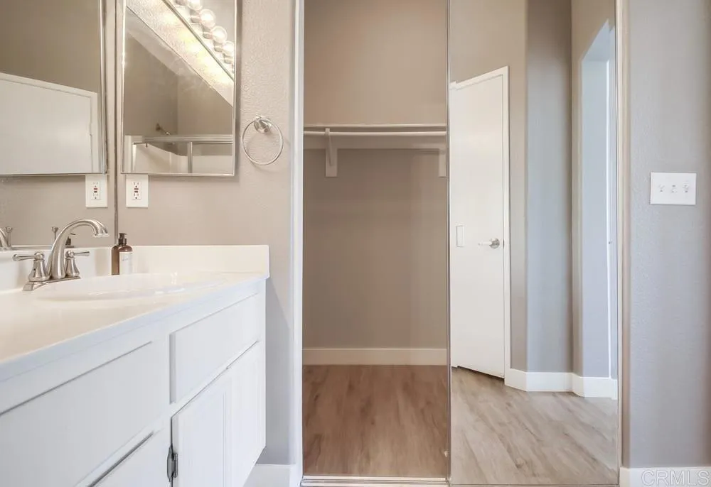 https://cdn.realtyfeed.com/cdn/127/306397291/569cc29b867d20947e15b9a67ed653bd.webp