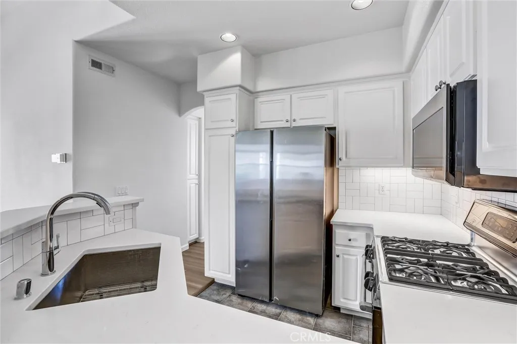 Photo #17: AR25064076 Listing: Photo #17