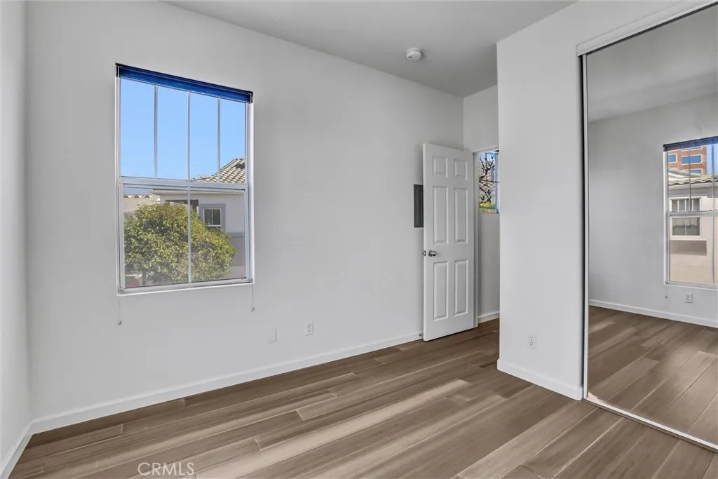 https://cdn.realtyfeed.com/cdn/127/306397378/2c48df4fd3d3e482e1368ee9af25d57f.webp