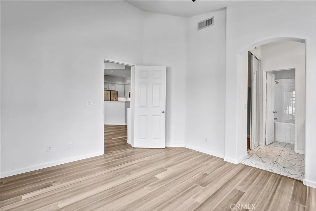 Photo #19: AR25064076 Listing: Photo #19