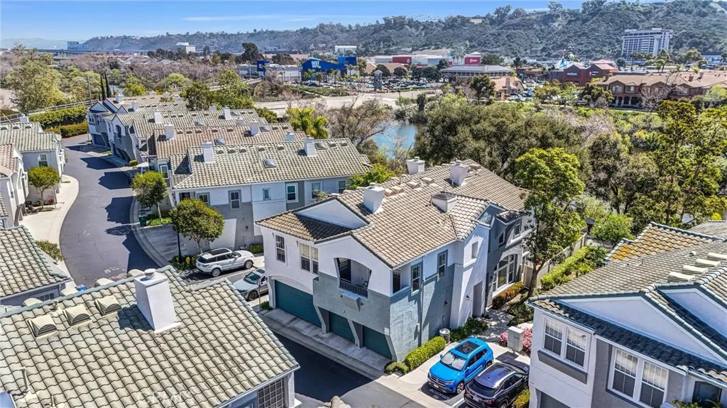 https://cdn.realtyfeed.com/cdn/127/306397378/fd43a2dcf4a72d2571d1966bd4199a6f.webp