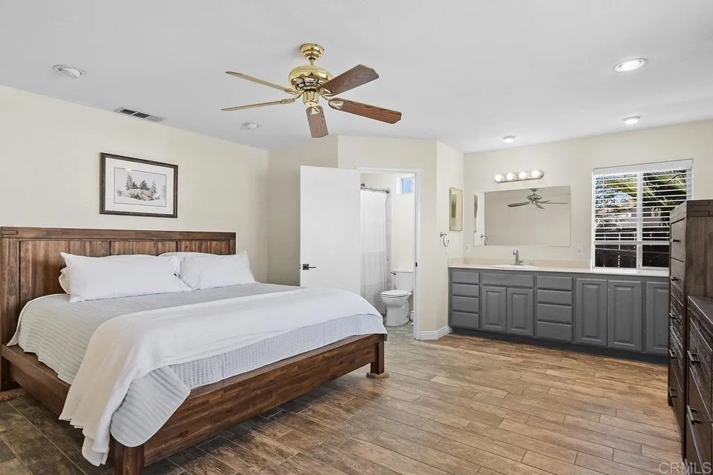 https://cdn.realtyfeed.com/cdn/127/306397782/f8321055bc536886150358057ca248f6.webp