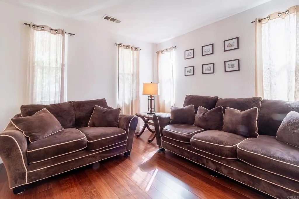 Photo #4: NDP2502891 Listing 
