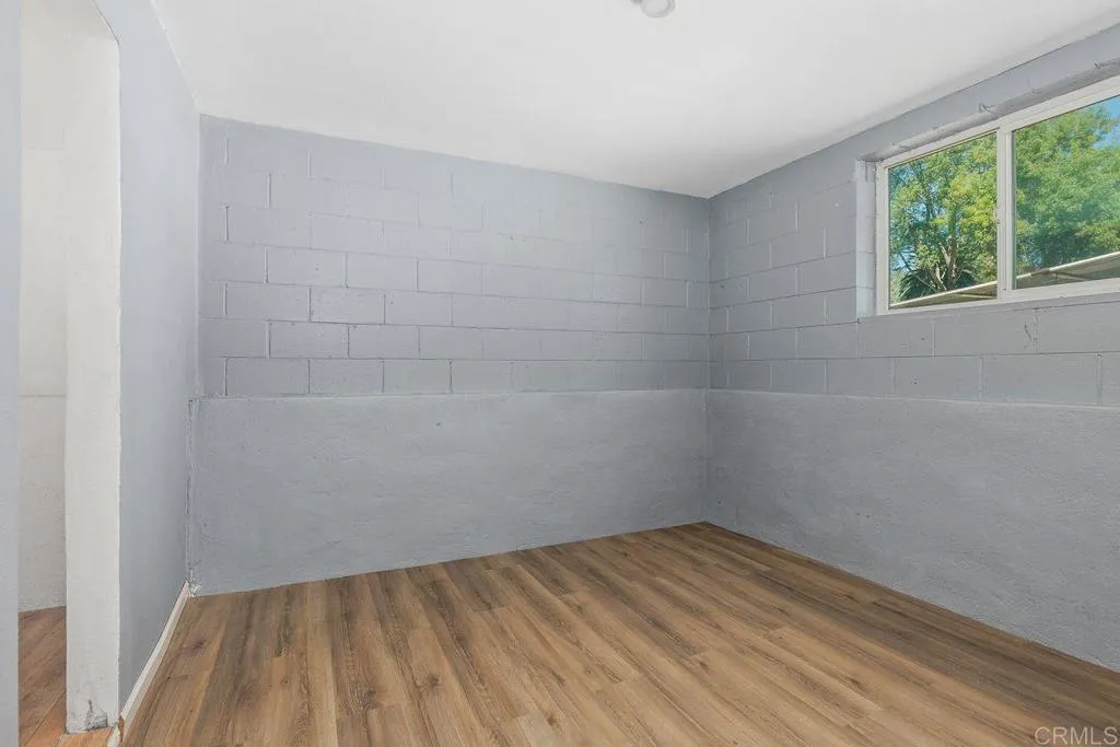 https://cdn.realtyfeed.com/cdn/127/306398359/2ad3d6d5f5640390eeafd166e50c2f2c.webp