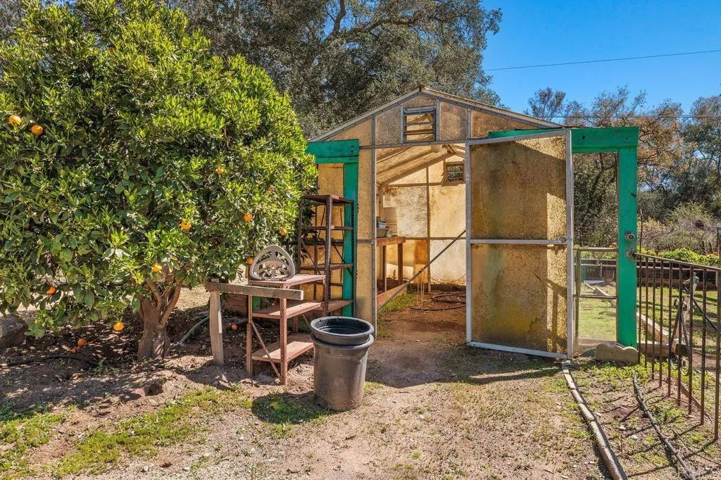 https://cdn.realtyfeed.com/cdn/127/306398359/3a34cd0ac78f591f74ab7847e07dd44a.webp
