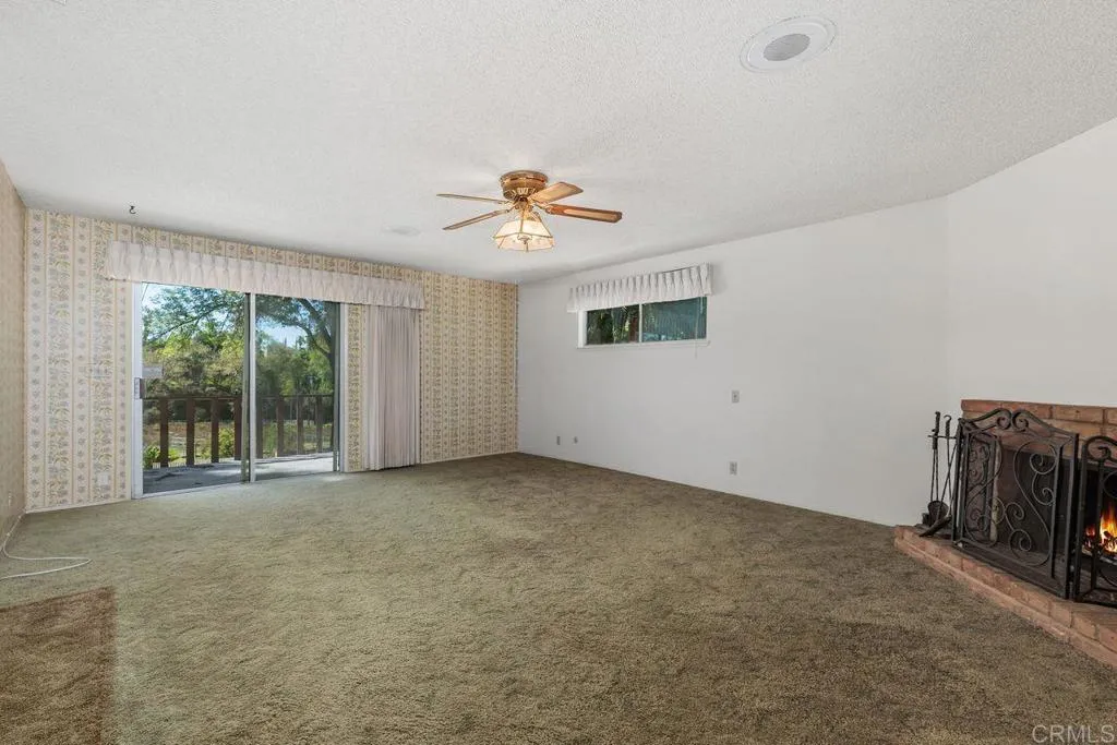 https://cdn.realtyfeed.com/cdn/127/306398359/4d937b2697ea6008e61158855d47bc2c.webp