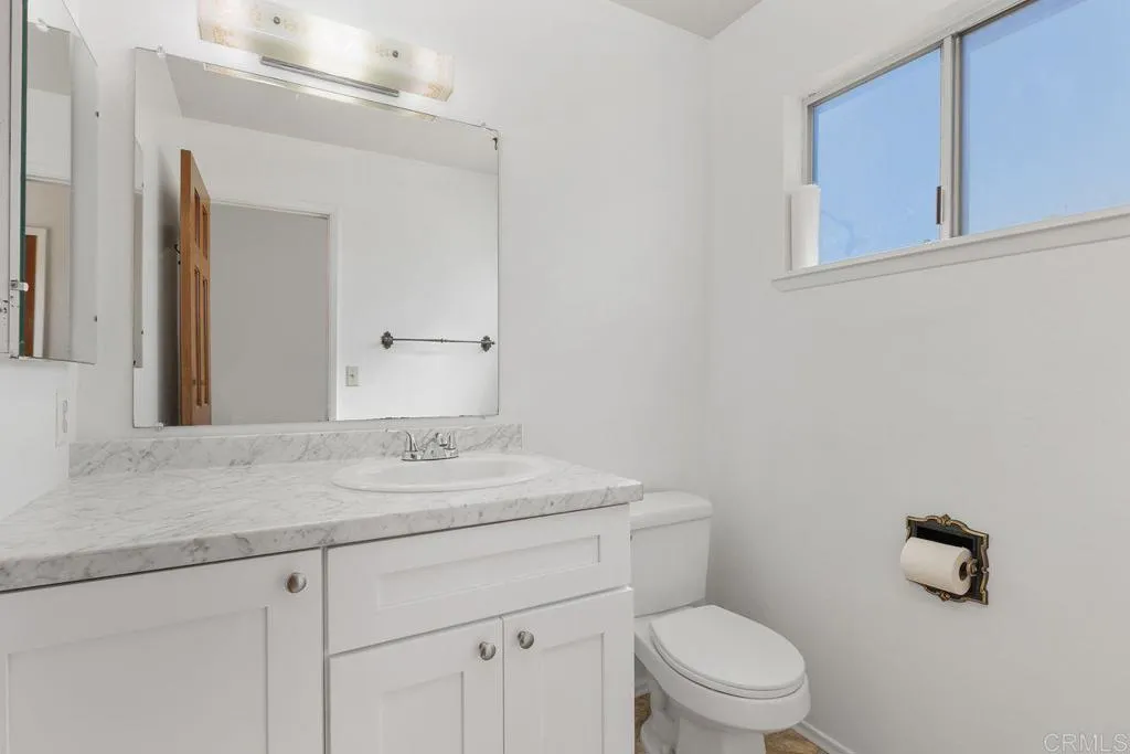 https://cdn.realtyfeed.com/cdn/127/306398359/890821645340dad0cd31c7f61a869c05.webp