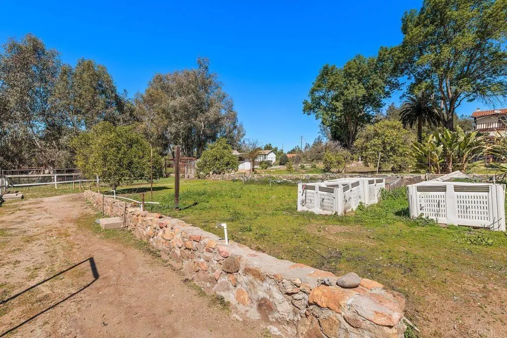https://cdn.realtyfeed.com/cdn/127/306398359/d8cb219119078e494e56dc0f1abaaa6c.webp