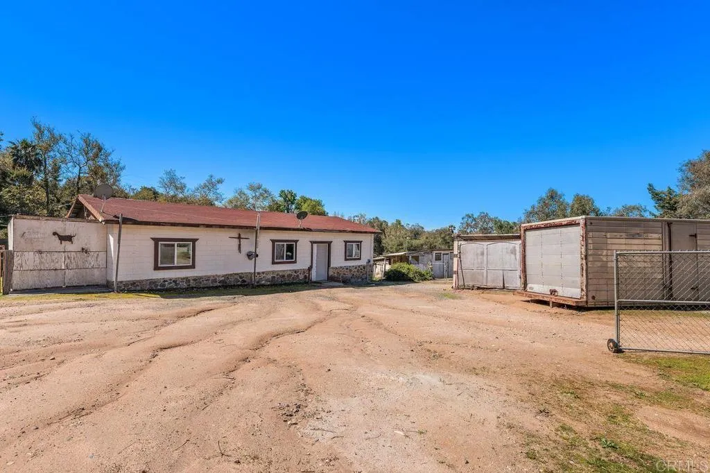 https://cdn.realtyfeed.com/cdn/127/306398359/df7a54650a4b88f2c25c2a83d8d5db0b.webp