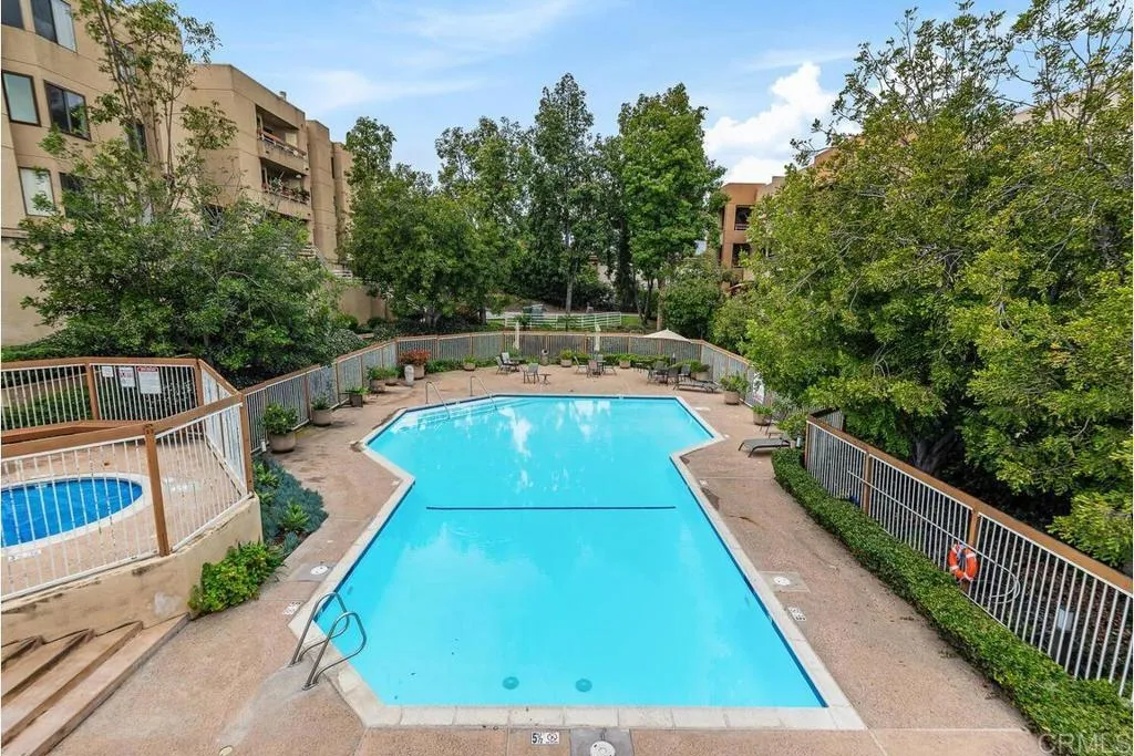 https://cdn.realtyfeed.com/cdn/127/306398672/7ece4c8e936fc96d1de624d79f1c221b.webp