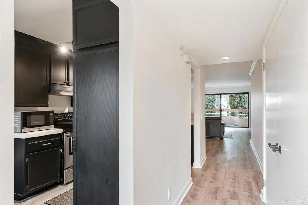 https://cdn.realtyfeed.com/cdn/127/306398672/904726f197f98eb5ed7b5b1dc8d80f1a.webp